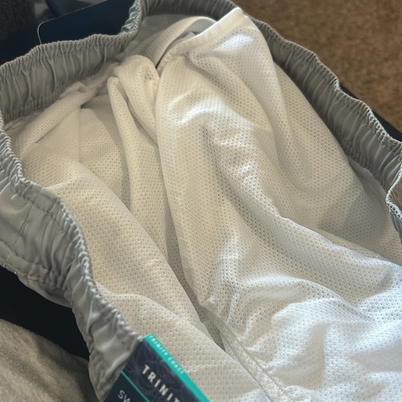 Trinity Coast Men’s swim trunks - Picture 6 of 6